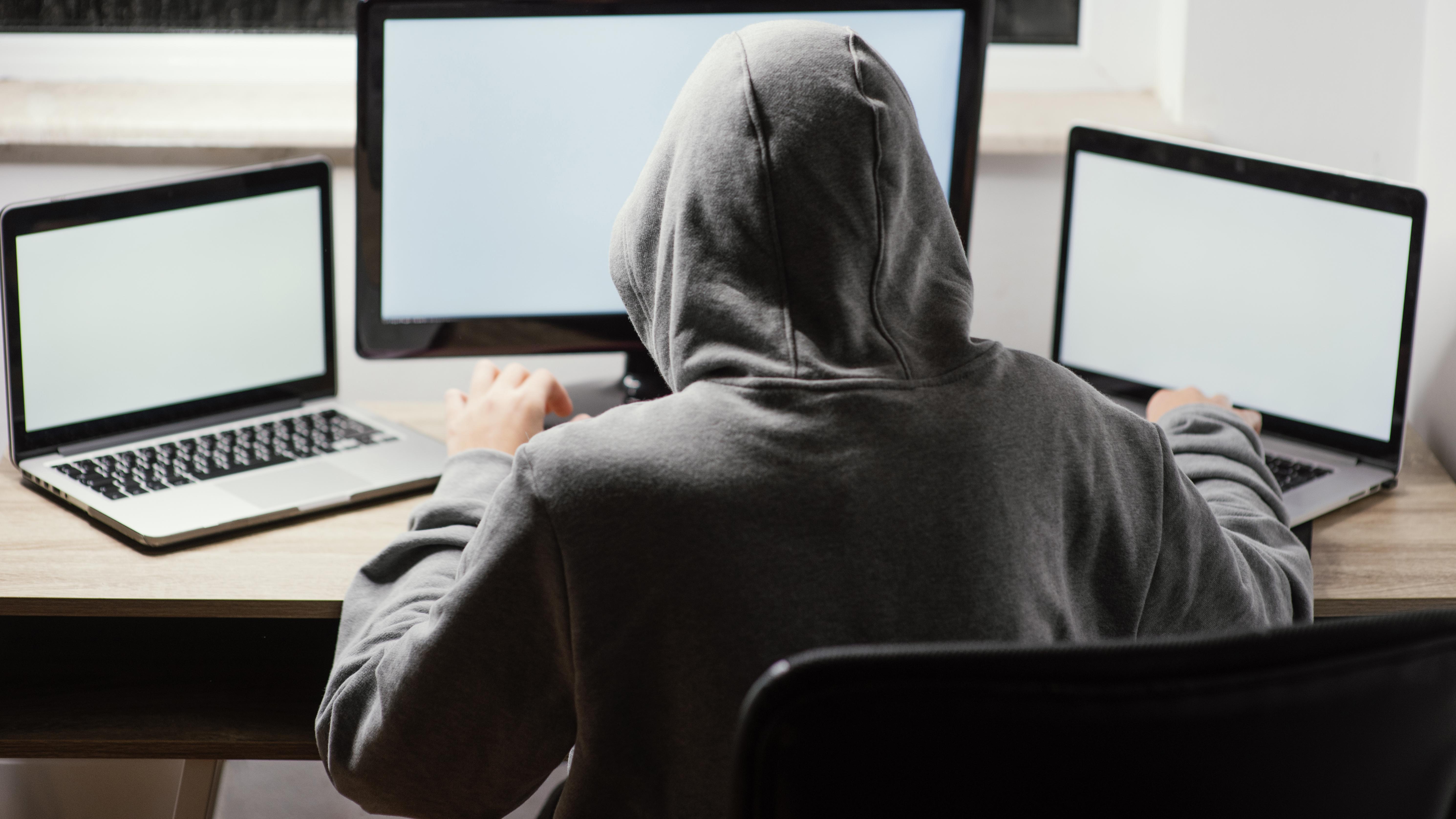 Panduan Lengkap Cara Melaporkan Penipuan Online Terbaru