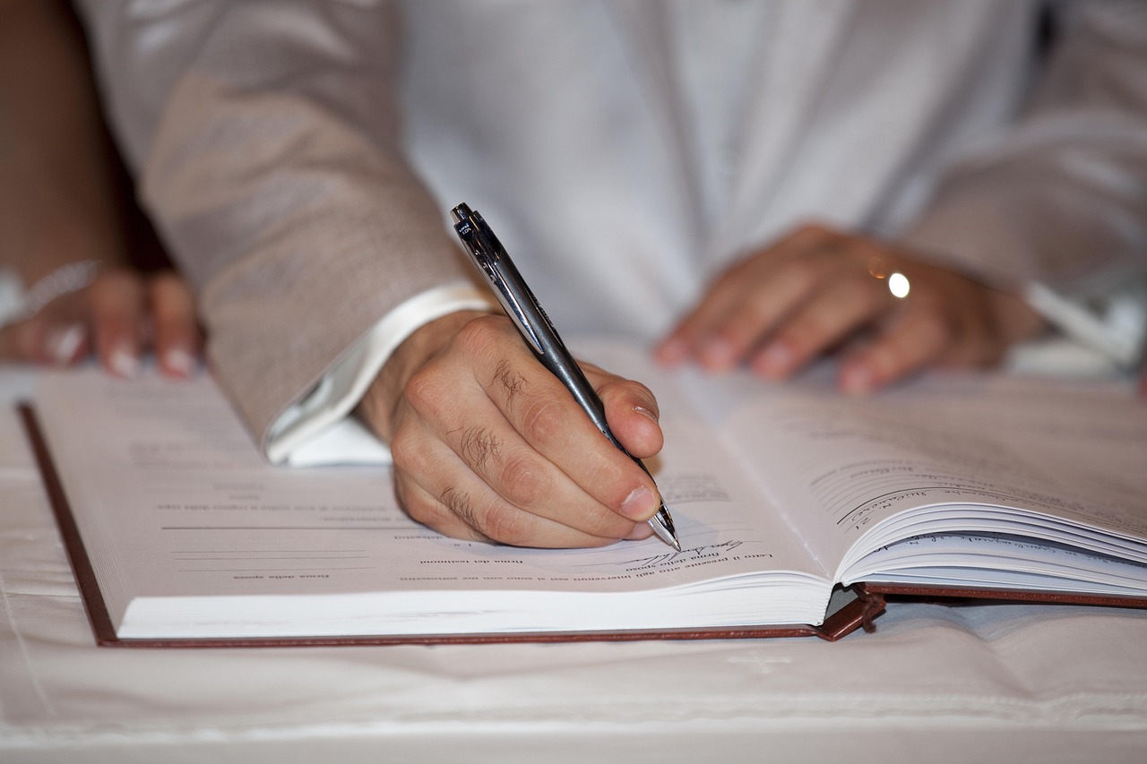 Contoh Surat Perjanjian Kerja Sama serta Tips Membuatnya